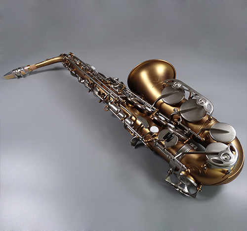 英国365上市公司萨克斯